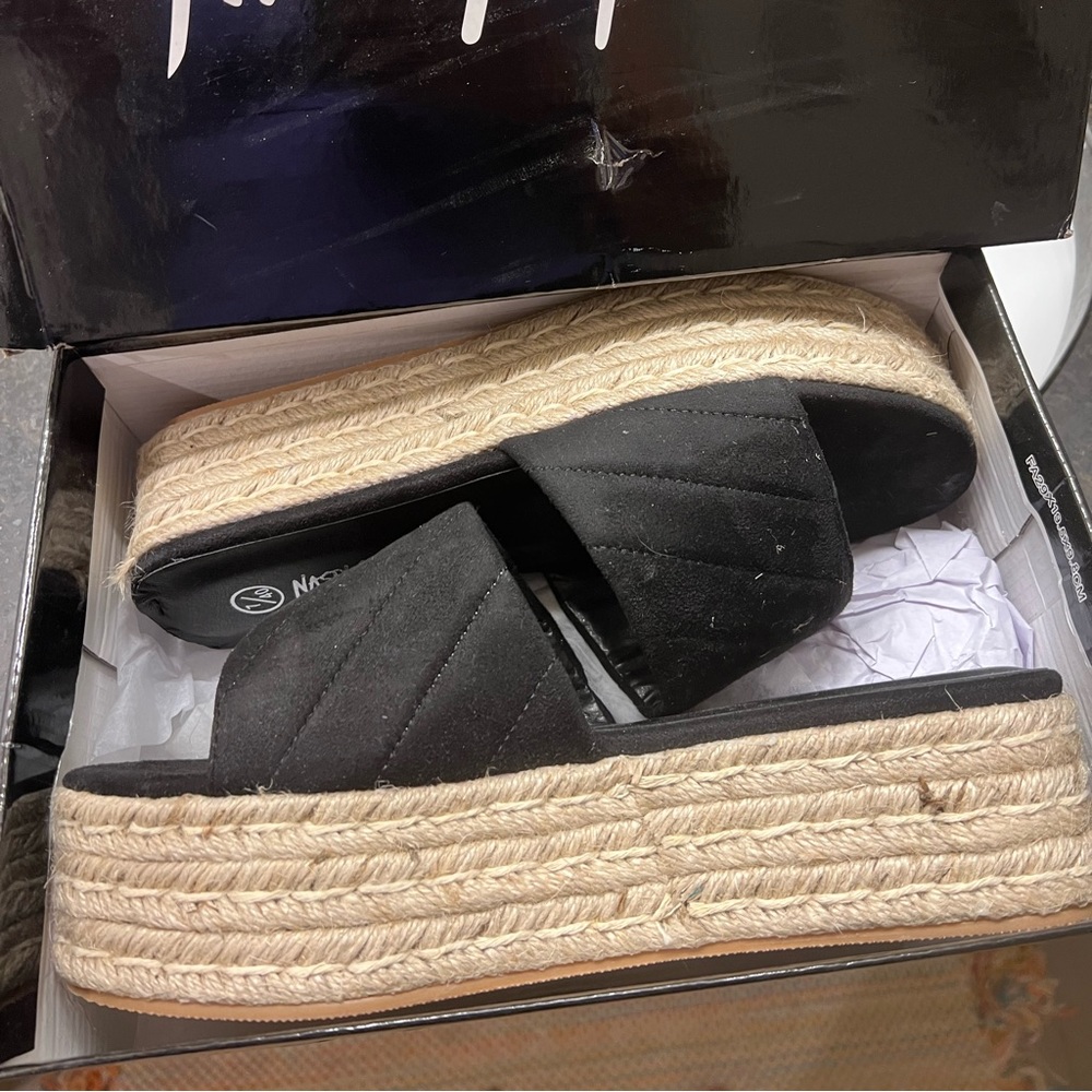 Princess Polly Sandals